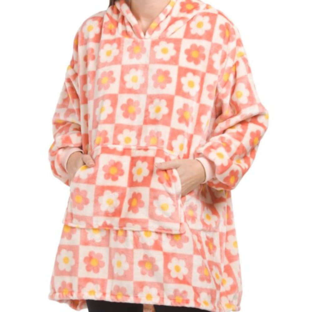 NWT THROWZY Checkerboard Daisy Wearable Hooded Oversized Throw One Size Junior